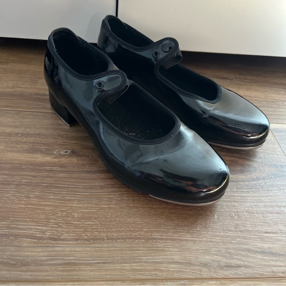 Bloch Girls Dance Tap Shoes Size 1 1/2 M Black Shiny Techno Tap - Picture 1 of 8